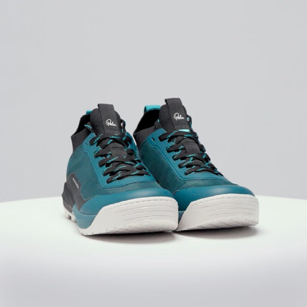 Palm Wave Sneaker pine pair together