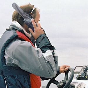 Small Aquapac VHF Classic Case using radio